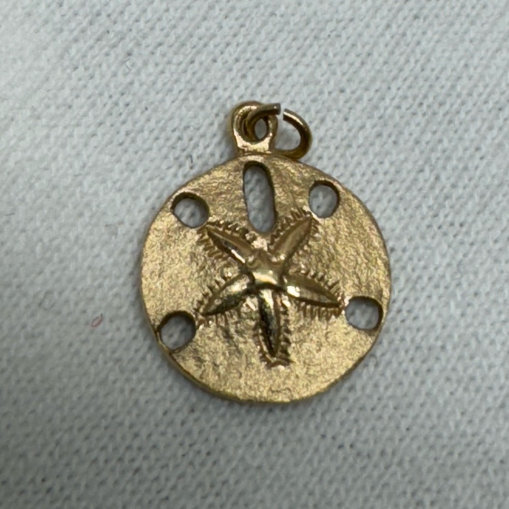 Solid 14K Yellow Gold Sand Dollar Charm Pendant